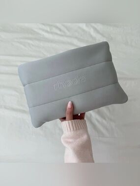 ❌SOLD makeup cosmetics make up pouch gray skin